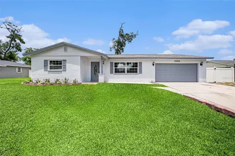 2905 Forest Cir, Seffner, FL 33584