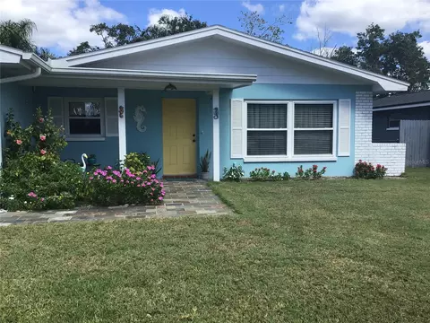 1814 Driftwood Cir S, Oldsmar, FL 34677