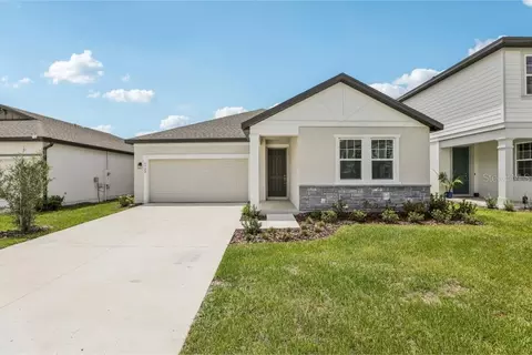 5722 Cattle Ranch Dr, Saint Cloud, FL 34771