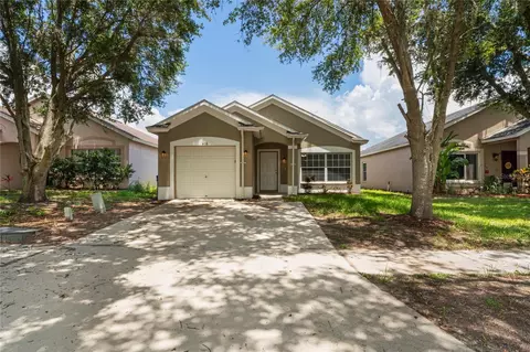 456 Summer Sails Dr, Valrico, FL 33594