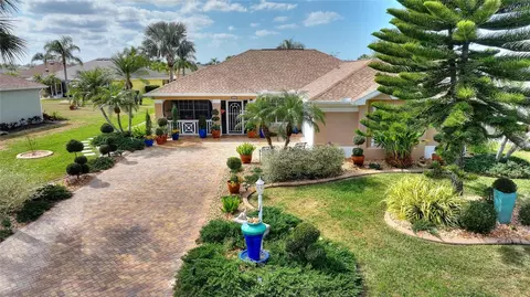 2359 Emerald Lake Dr, Sun City Center, FL 33573