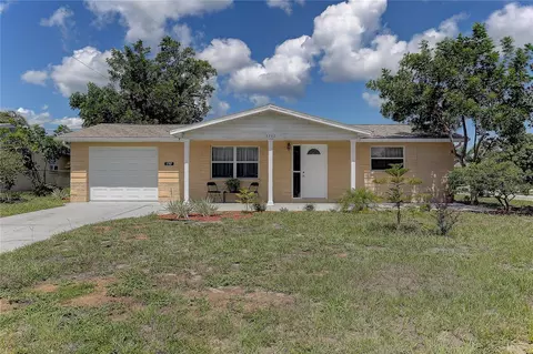 3707 Cambridge St, New Port Richey, FL 34652