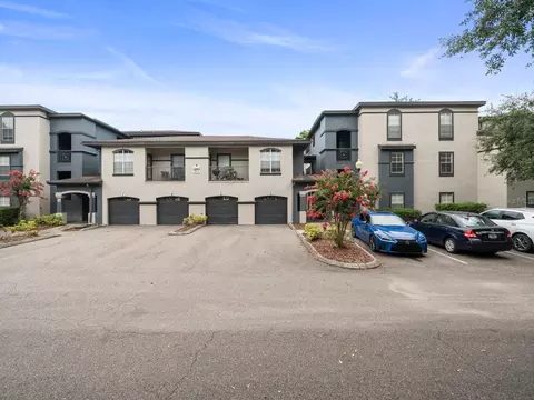 12912 Arbor Isle Dr #202, Temple Terrace, FL 33637
