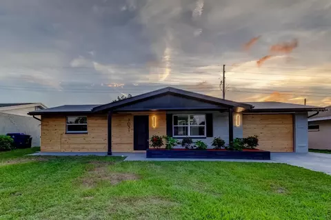 7031 Magnolia Valley Dr, New Port Richey, FL 34653