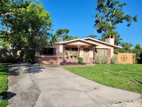 6285 52nd Ct N, Saint Petersburg, FL 33709