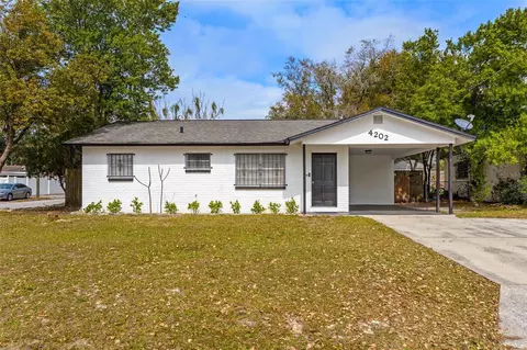 4202 E Okara Rd, Tampa, FL 33617