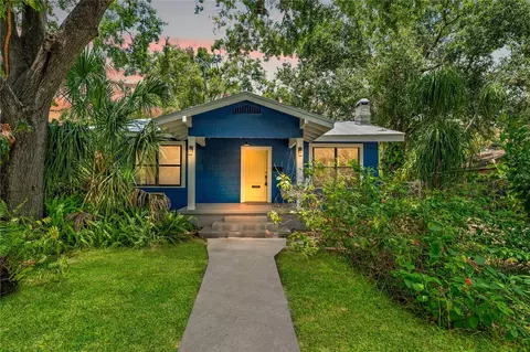 217 W Powhatan Ave, Tampa, FL 33604