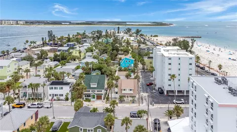108 5th Ave, Saint Pete Beach, FL 33706