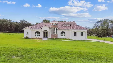 6707 Josie Dr, Seffner, FL 33584
