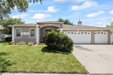 27826 Sora Blvd, Wesley Chapel, FL 33544