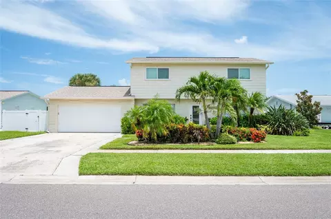 8425 Flagstone Dr, Tampa, FL 33615