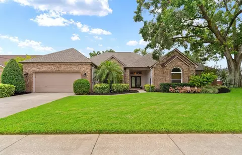 2405 Natures Ct, Valrico, FL 33596