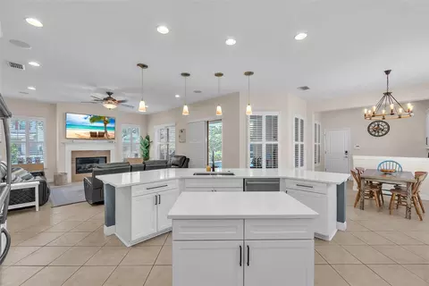 6207 Bleeker St, Riverview, FL 33578 photo 7