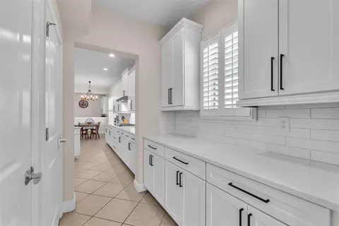 6207 Bleeker St, Riverview, FL 33578 photo 5
