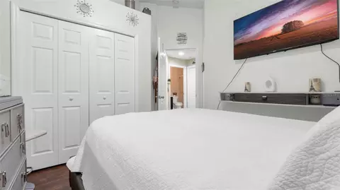 Bedroom - 7120 Forest Mere Dr, Riverview, FL 33578 photo 4 of 6