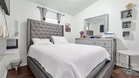 Bedroom - 7120 Forest Mere Dr, Riverview, FL 33578 photo 3 of 6