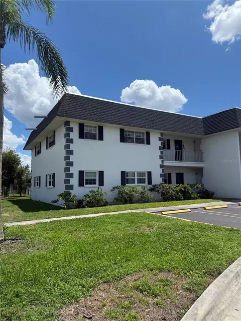 102 47th Avenue Dr W #136, Bradenton, FL 34207
