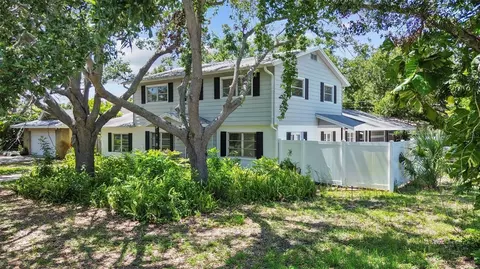 6301 13th Ave N, Saint Petersburg, FL 33710