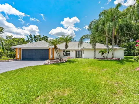 13710 Westshire Dr, Tampa, FL 33618