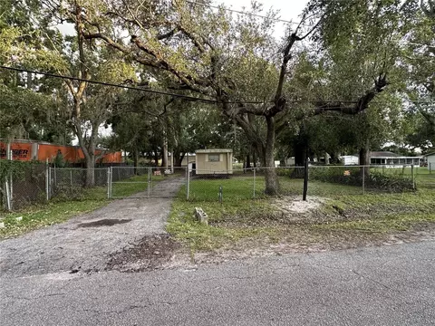6125 Cliff Ave, Gibsonton, FL 33534