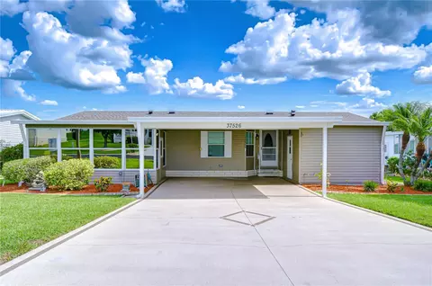 37526 New Horizons Blvd, Zephyrhills, FL 33541
