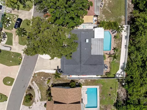 14030 79th Ave, Seminole, FL 33776