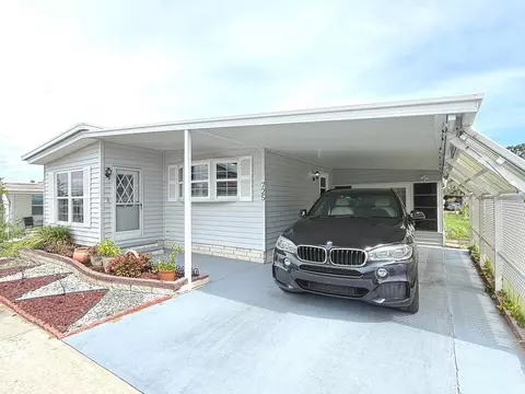 725 Sugar Palm St, Largo, FL 33778