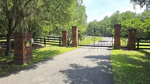 10333 NW 132nd Dr, Alachua, FL 32615