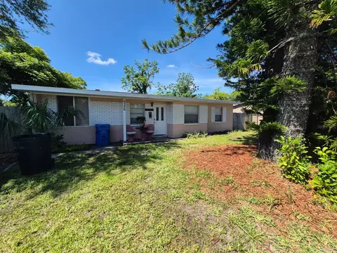 6326 38th Ave N, Saint Petersburg, FL 33710