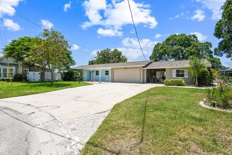 336 Westwinds Cir, Palm Harbor, FL 34683