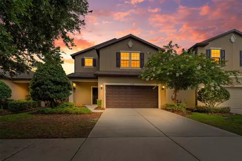 5239 Fallen Leaf Dr, Riverview, FL 33578
