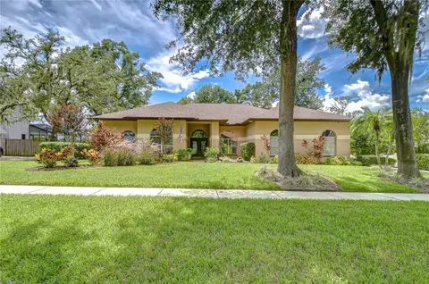 2504 Oak Landing Dr, Brandon, FL 33511