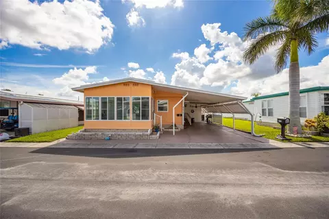 82226 F St N #226, Pinellas Park, FL 33781