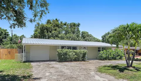 675 69th Ave S, Saint Petersburg, FL 33712