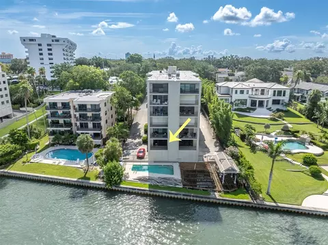 602 Lime Ave #102, Clearwater, FL 33756