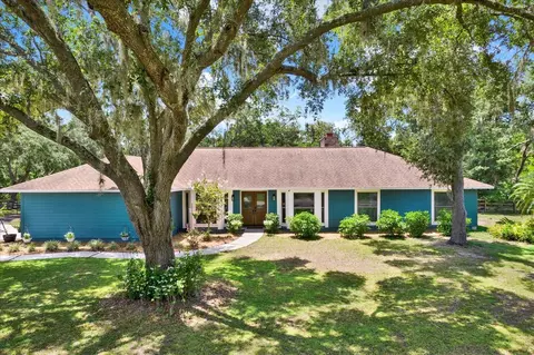 2515 Pemberton Creek Dr, Seffner, FL 33584