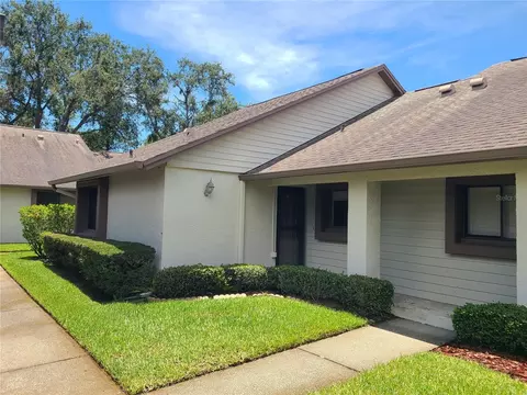 2588 Laurelwood Dr #16A, Clearwater, FL 33763