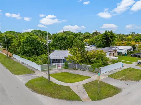 601 NE 12th St, Homestead, FL 33030