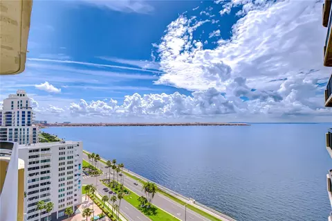 2413 Bayshore Blvd #1903, Tampa, FL 33629
