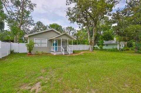 1103 E Lambright St, Tampa, FL 33604