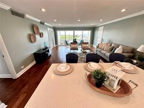 1365 Snell Isle Blvd NE #6E, Saint Petersburg, FL 33704
