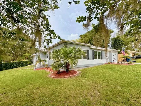 1554 Elmwood St, Clearwater, FL 33755