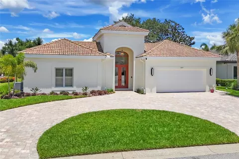 5217 88th St E, Bradenton, FL 34211