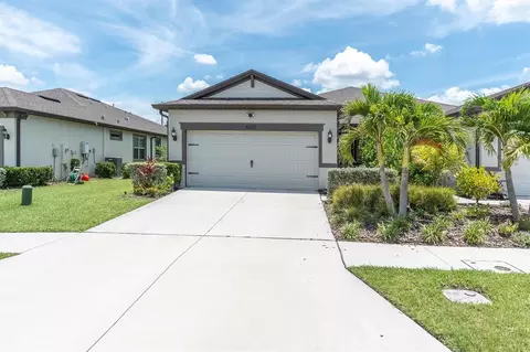 6352 Mooring Line Cir, Apollo Beach, FL 33572
