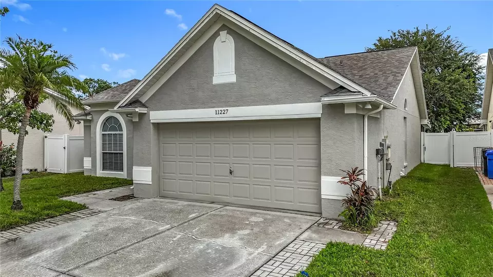 Exterior - 11227 Thicket Ct, Tampa, FL 33624 photo 6 of 21