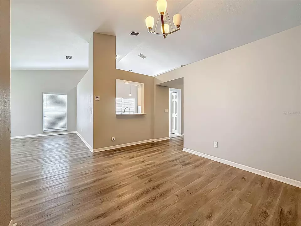 Living - 11227 Thicket Ct, Tampa, FL 33624 photo 7 of 12
