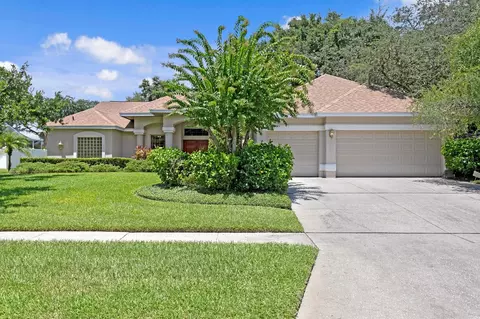 6306 S Queensway Dr, Temple Terrace, FL 33617