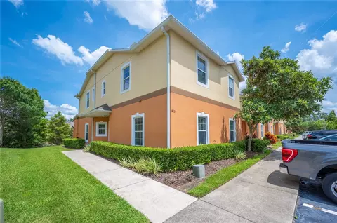 4034 Winding Vine Dr, Lakeland, FL 33812