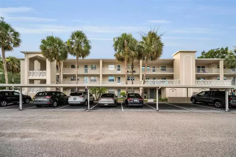 920 Virginia St #204, Dunedin, FL 34698