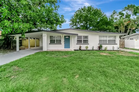 517 Fairhope Dr, Apollo Beach, FL 33572